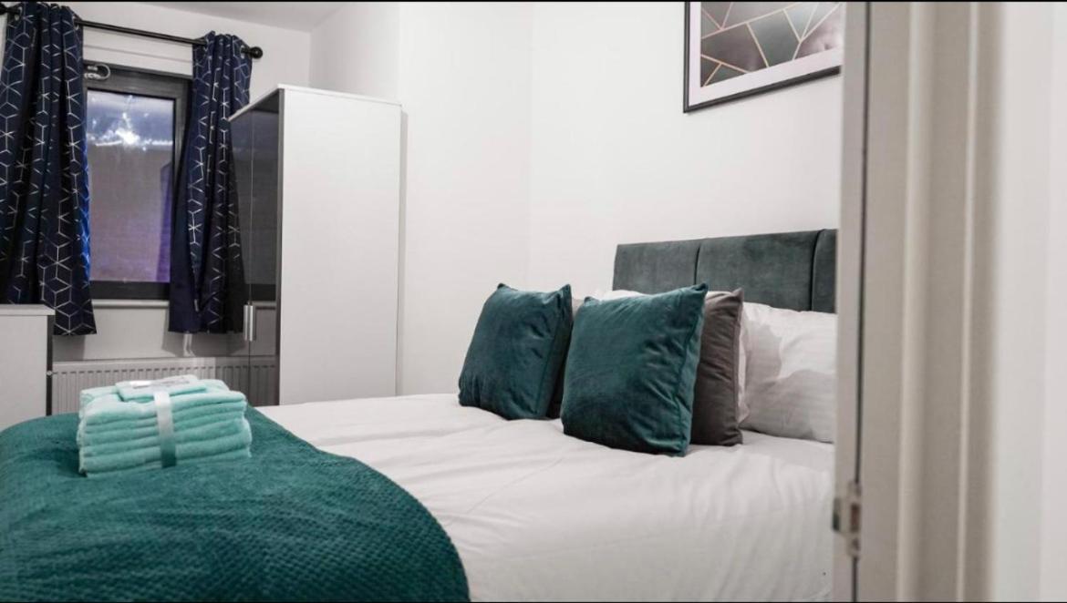 Two Bedrooms, Two Bath, Up To 3 Beds 1 Sofa - Slough Windsor Legoland Eksteriør billede